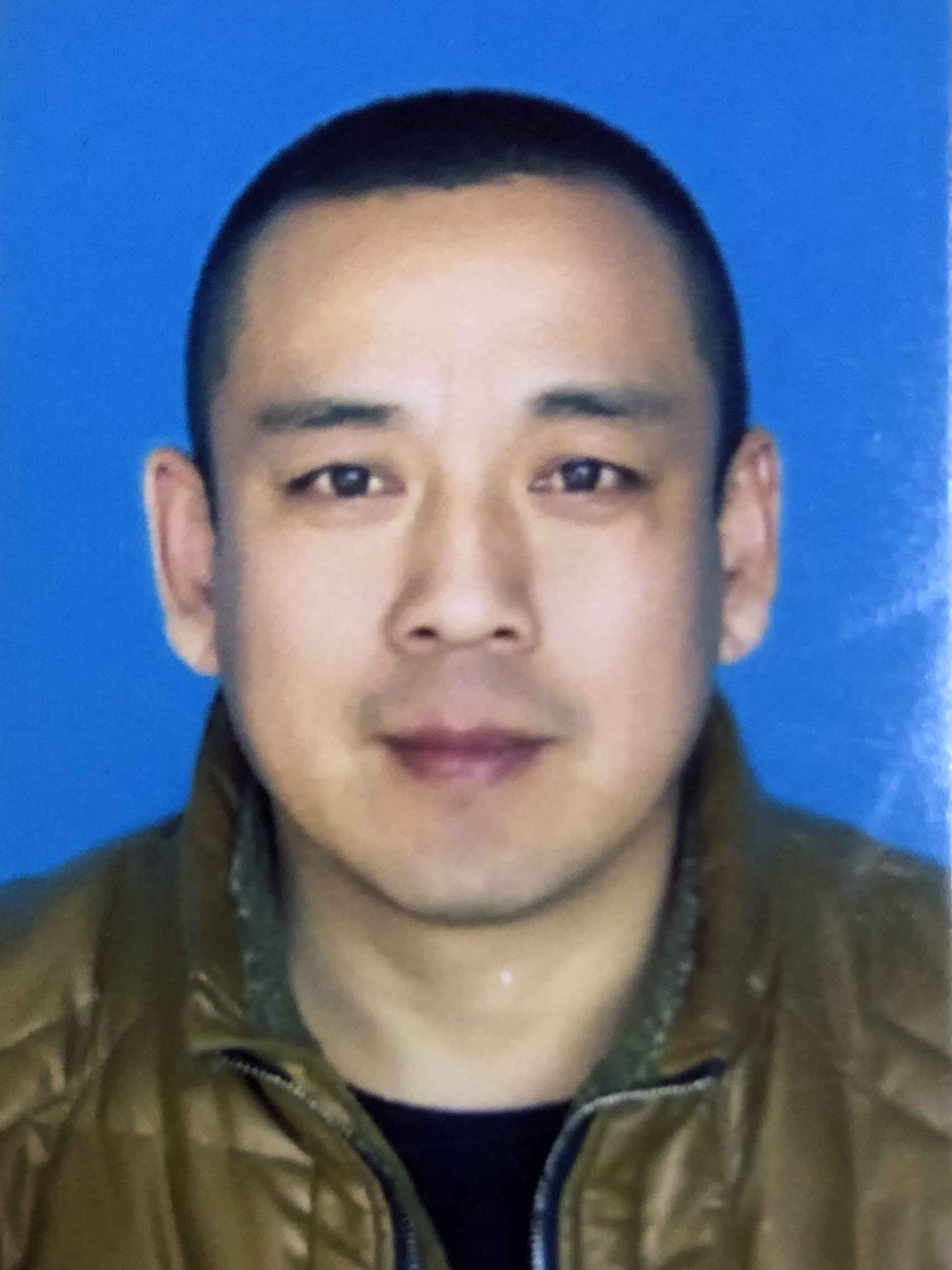 杨明